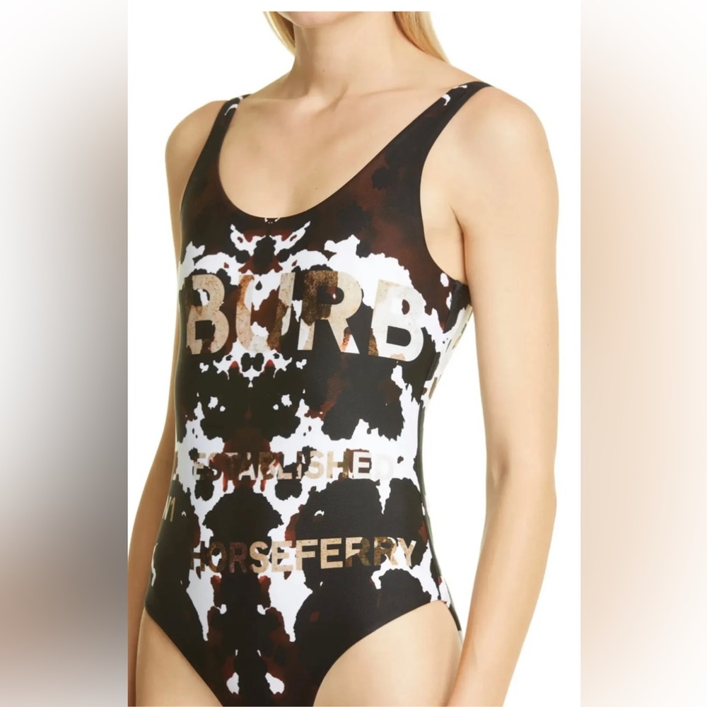 NWOT BURBERRY Jolie Cow Print One-Piece Swimsuit PTFOR1035MAT 8044098 MSRP $650